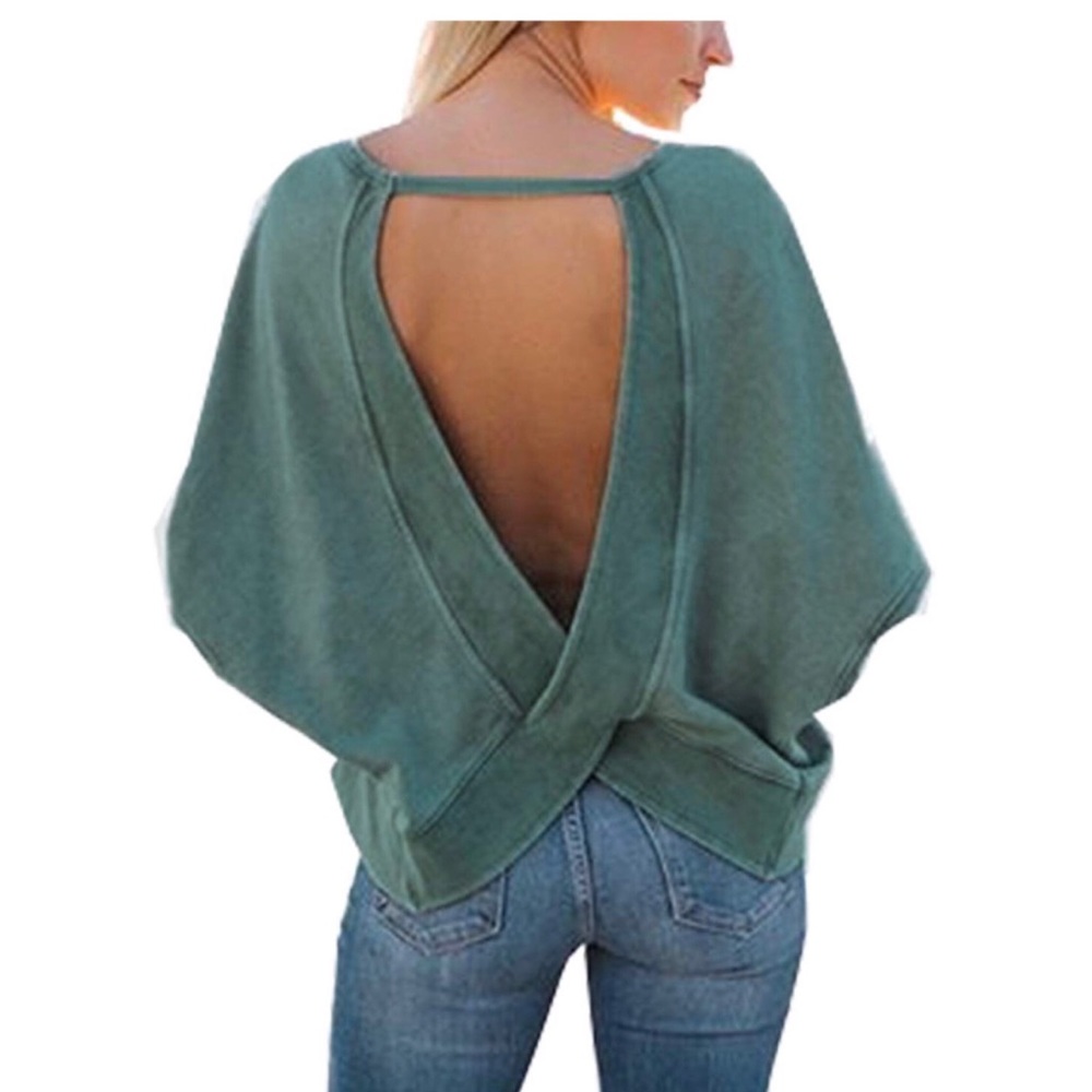 Women’s loose backless sweater top
